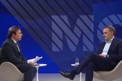 de-la-plata-que-encontro-en-lo-del-padre-a-por-que-llamo-al-contratista:-las-10-frases-mas-fuertes-de-adorni-tras-presentar-su-declaracion-jurada