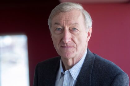 julian-barnes,-“sumamente-honrado”-de-unirse-a-los-ganadores-del-premio-princesa-de-asturias