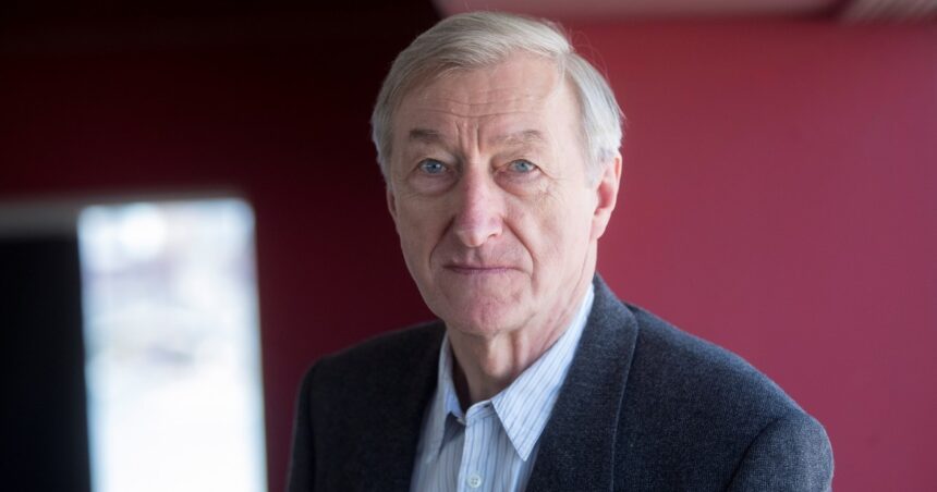 julian-barnes,-“sumamente-honrado”-de-unirse-a-los-ganadores-del-premio-princesa-de-asturias