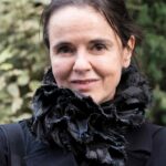amelie-nothomb-y-el-oficio-de-volar-entre-los-muertos