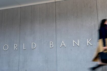 el-banco-mundial-ajusto-su-proyeccion-sobre-la-economia-argentina-y-estima-que-crecera-3,6%-este-ano