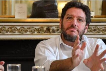 avelluto:-“la-bancarrota-moral-del-gobierno-supera-cualquier-logro”