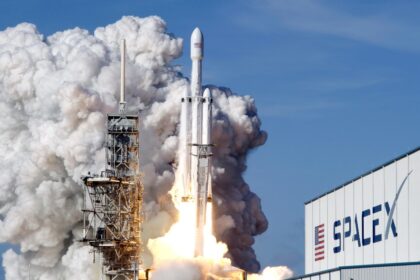 spacex-recauda-un-record-de-75-mil-millones-de-dolares-y-hay-fuerte-expectativa-en-wall-street-por-su-salida-a-bolsa