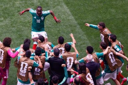dominant-mexico-defeat-south-africa-2-0-in-world-cup-opener