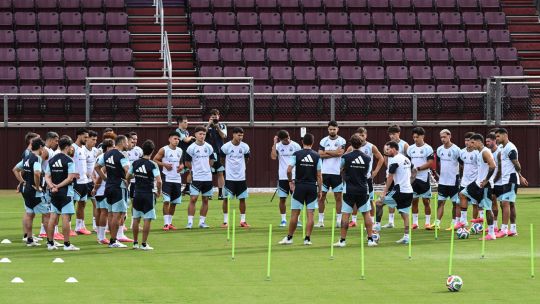 all-eyes-on-messi-–-but-don’t-forget-the-supporting-cast