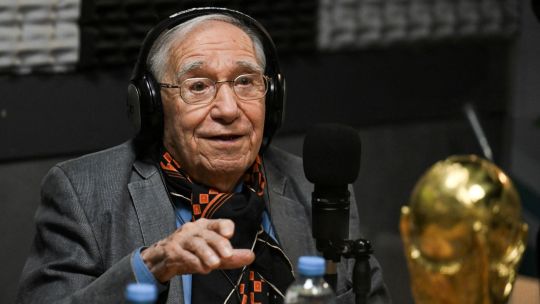 broadcaster-enrique-macaya-marquez-heads-to-his-18th-world-cup-at-age-91
