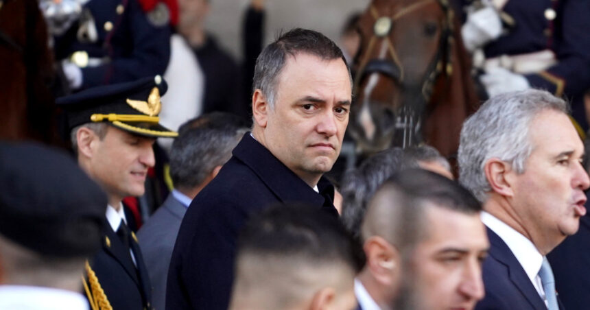el-partido-que-es-principal-aliado-del-gobierno-pide-que-manuel-adorni-se-vaya