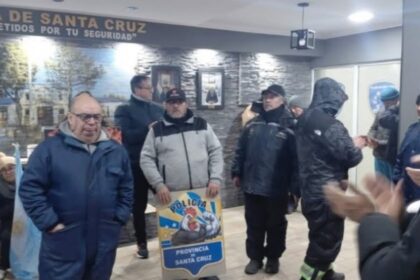 crisis-en-santa-cruz:-el-gobernador-denuncia-intento-de-derrocarlo-luego-de-que-legisladores-k-rechazaron-el-endeudamiento
