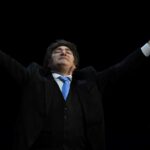 mientras-crece-la-presion-por-el-caso-adorni,-milei-se-alista-para-una-nueva-gira-internacional-con-otra-visita-a-madrid