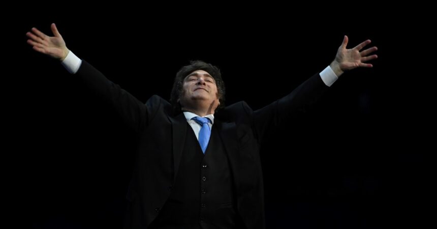 mientras-crece-la-presion-por-el-caso-adorni,-milei-se-alista-para-una-nueva-gira-internacional-con-otra-visita-a-madrid