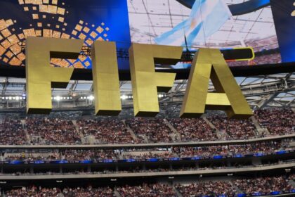 mundial-2026,-las-pausas-de-hidratacion-que-refrescan-a-algunos-y-acaloran-a-otros