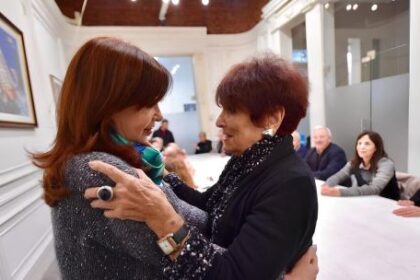 la-politica-argentina-despide-a-taty-almeida:-que-dijeron-cristina-kirchner-y-axel-kicillof