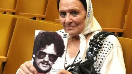 “no-me-quiero-ir-sin-tocar-sus-huesos”:-alejandro,-el-hijo-que-taty-almeida-busco-hasta-el-final