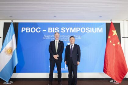 santiago-bausili-se-reunio-con-el-presidente-del-banco-popular-de-china-y-avanzan-las-conversaciones-para-renovar-el-swap