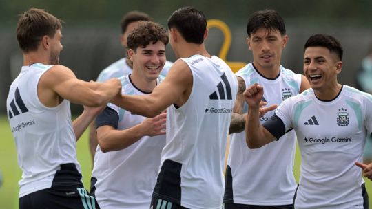 argentina-launch-bid-for-back-to-back-title-in-messi’s-sixth-world-cup