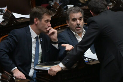 si-el-gobierno-no-echa-a-adorni-antes-de-la-sesion-del-23-en-diputados,-el-pro-avalara-que-sea-interpelado