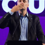 ultimas-encuestas:-hasta-los-votantes-de-lla-piden-que-el-funcionario-se-vaya
