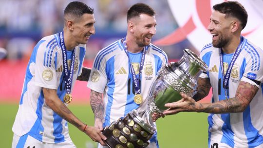 angel-di-maria-backs-argentina-from-afar:-‘with-you-until-the-end-of-the-world’