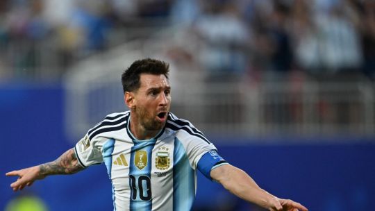 la-seleccion-argentina-fue-solida-para-acompanar-el-show-de-lionel-messi-y-sus-nuevos-records