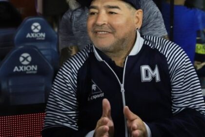 maradona’s-former-aide-tells-trial-that-star-was-manipulated