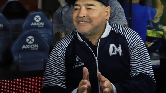 maradona’s-former-aide-tells-trial-that-star-was-manipulated