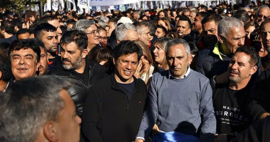 el-cristicamporismo-trata-de-condicionar-a-kicillof-con-la-marcha-por-cfk