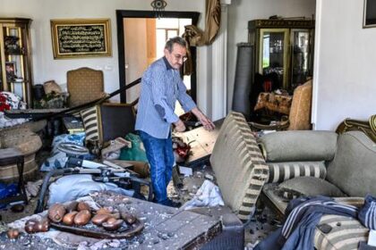 libano:-a-nabatiye,-ou-les-combats-se-poursuivent,-il-ya-eu-des-bombardements-toute-la-nuit,-les-gens-ne-vont-pas-revenir-tant-que-ca-continue