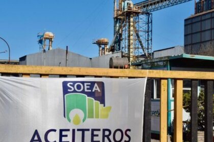 negociacion-empantanada:-un-conflicto-sindical-pone-en-riesgo-a-la-principal-fuente-de-divisas-del-pais