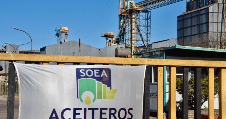 negociacion-empantanada:-un-conflicto-sindical-pone-en-riesgo-a-la-principal-fuente-de-divisas-del-pais