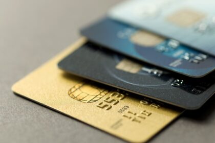 aunque-hay-mas-de-5-millones-de-personas-en-rojo,-el-banco-central-afirma-que-el-alza-de-la-morosidad-se-desacelera