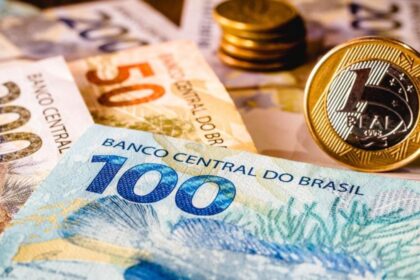 monedas-de-la-region-cerraron-dispares-tras-pausa-en-las-negociaciones-de-paz-en-medio-oriente