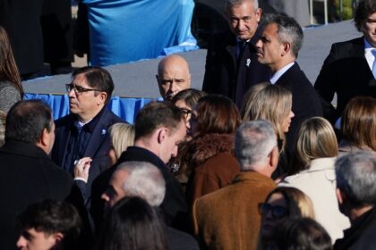 victoria-villarruel,-en-la-celebracion-por-el-dia-de-la-bandera:-“es-un-acto-patrio,-no-un-acto-para-apoyar-a-adorni;-no-hay-nadie-mas-peleado-con-los-valores-de-belgrano-que-el”