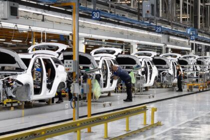 la-industria-es-el-sector-mas-golpeado-por-la-caida-del-empleo-en-el-ultimo-ano
