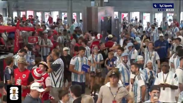 en-el-mundial-este-de-mierda:-quedo-microfono-abierto-en-importante-canal-de-television