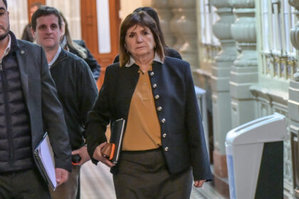 desplante-en-la-casa-rosada:-patricia-bullrich-no-va-a-la-reunion-con-adorni