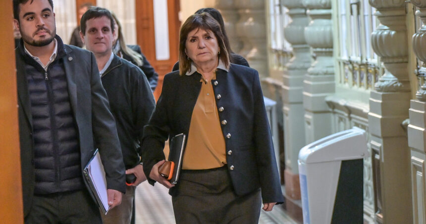 desplante-en-la-casa-rosada:-patricia-bullrich-no-va-a-la-reunion-con-adorni