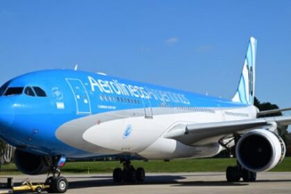 mundial-2026:-aerolineas-argentinas-lanzo-vuelos-a-dallas-por-u$s-500-para-alentar-a-la-argentina-frente-a-jordania