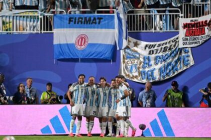 messi-rules-the-world-cup-–-but-are-argentina-too-reliant-on-him?