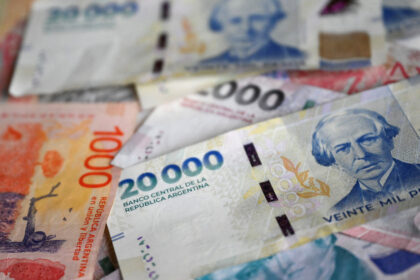 la-suba-del-dolar-borro-las-ganancias-del-carry-trade-en-junio-y-los-inversores-redefinen-sus-estrategias