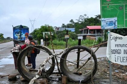en-bolivia,-el-presidente-paz-pereira-obtuvo-la-levee-des-barrages-routiers-sans-effusion-de-sang