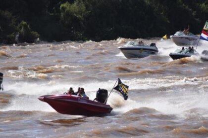 la-crisis-golpea-a-la-pesca:-goya-priorizara-las-bodas-de-oro-de-la-fiesta-del-surubi
