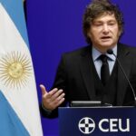 javier-milei-y-sus-medidas,-en-vivo:-“si-yo-fuera-peronista-habria-calles-con-mi-nombre”,-la-chicana-del-presidente-a-la-oposicion-en-su-visita-a-espana
