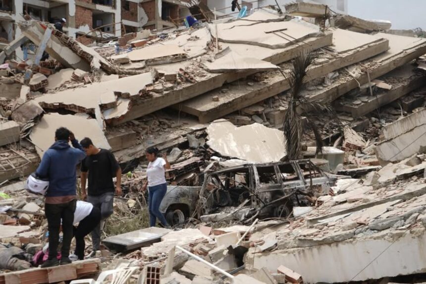 venezuela-earthquake-death-toll-rises-to-920-as-rescue-efforts-continue