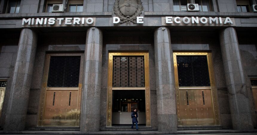 deuda:-el-gobierno-libero-pesos-y-consiguio-us$-266-millones-en-el-mercado