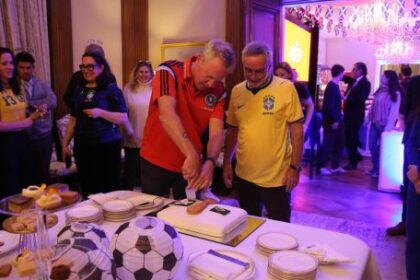 la-embajada-britanica-destaca-con-las-fiestas-de-observacion-de-la-copa-del-mundo