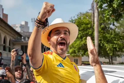 “como-el-agua-y-el-aceite”:-el-giro-economico-que-se-espera-en-colombia-y-lo-que-puede-cambiar-para-argentina
