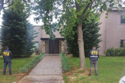 caso-insaurralde:-empiezan-a-declarar-los-testigos-que-vieron-el-vestidor-donde-se-grabaron-los-millones-de-dolares