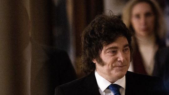 el-jefe-de-gabinete-de-mileis-dimite-meses-despues-del-escandalo-de-los-aviones-privados