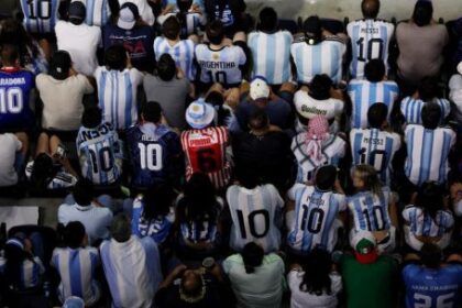 la-albiceleste-and-its-legion-of-non-argentine-supporters