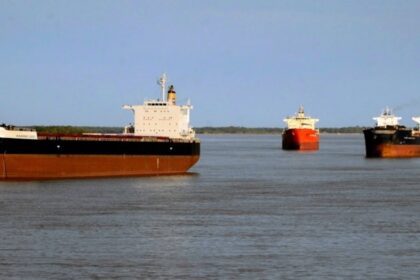 “paz-social-todo-el-ano”:-hubo-acuerdo-salarial-entre-agroexportadores-y-el-sindicato-aceitero